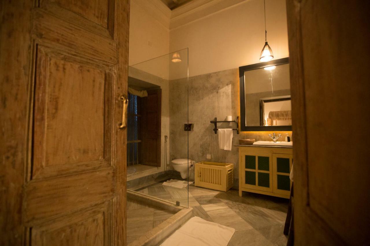 The Rajbari Bawali Hotel โกลกาตา ภายนอก รูปภาพ